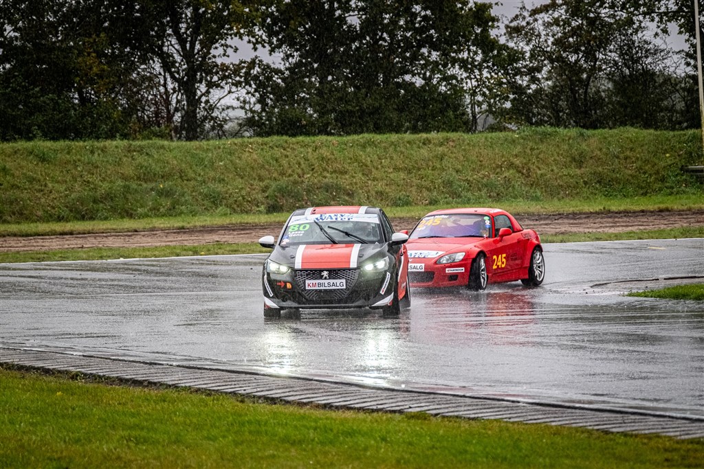 TCCD-mestrene blev fundet i regn og blæst
(Foto: Grippo)